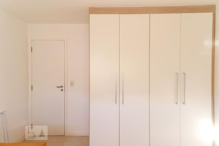 Apartamento à venda com 316m², 4 quartos e 2 vagasQuarto2