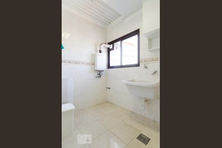 Apartamento para alugar com 150m², 3 quartos e 2 vagas Apartamento para alugar com 150m², 3 quartos e 2 vagasÁrea de serviço