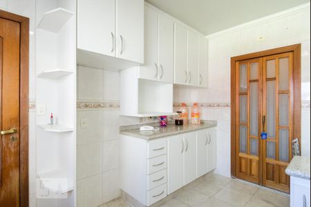 Apartamento para alugar com 150m², 3 quartos e 2 vagas Apartamento para alugar com 150m², 3 quartos e 2 vagasCozinha