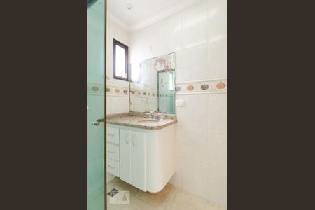 Apartamento para alugar com 150m², 3 quartos e 2 vagas Apartamento para alugar com 150m², 3 quartos e 2 vagasBanheiro