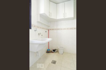 Área de serviço de apartamento para alugar com 3 quartos, 150m² em Centro, São Bernardo do Campo