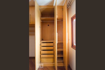 Apartamento para alugar com 150m², 3 quartos e 2 vagas Apartamento para alugar com 150m², 3 quartos e 2 vagasQuarto da suíte 2