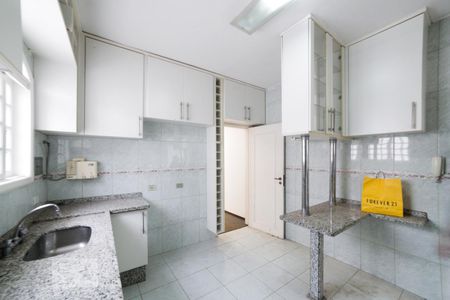 Cozinha de casa para alugar com 3 quartos, 140m² em Santo Amaro, São Paulo
