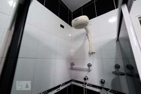 Casa para alugar com 140m², 3 quartos e 3 vagasBanheiro