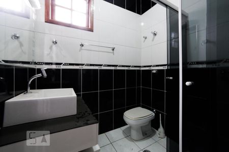 Casa para alugar com 140m², 3 quartos e 3 vagasBanheiro