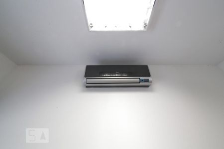 Sala de casa para alugar com 3 quartos, 140m² em Santo Amaro, São Paulo