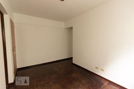 Sala de apartamento para alugar com 1 quarto, 34m² em Centro, Curitiba