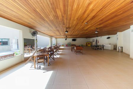 Apartamento à venda com 200m², 2 quartos e sem vagaÁrea de Lazer
