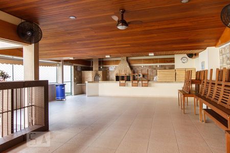 Apartamento à venda com 200m², 2 quartos e sem vagaChurrasqueira