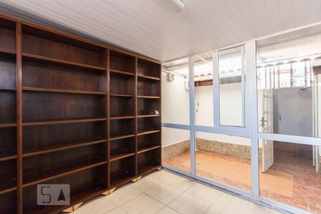 Apartamento à venda com 200m², 2 quartos e sem vagaSuíte 2