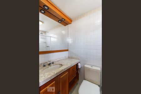 Apartamento à venda com 200m², 2 quartos e sem vagaBanheiro Suíte 1