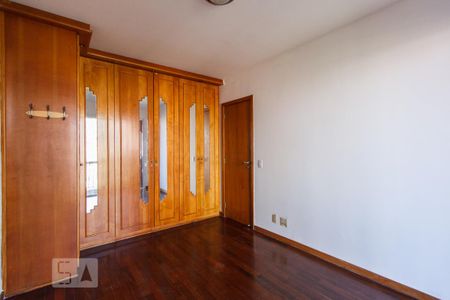 Apartamento à venda com 200m², 2 quartos e sem vagaSuíte 2