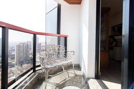 Varanda de apartamento à venda com 3 quartos, 210m² em Vila Carrão, São Paulo