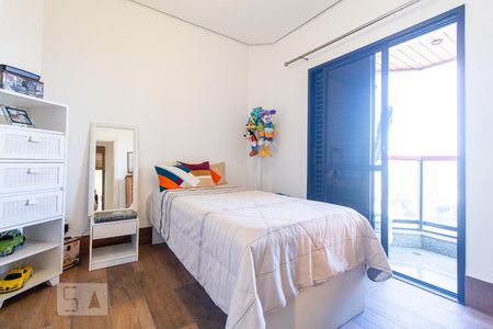 Apartamento à venda com 210m², 3 quartos e 3 vagasQuarto 2