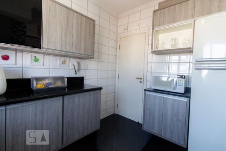 Apartamento à venda com 210m², 3 quartos e 3 vagasCozinha