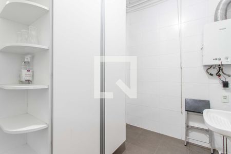 Apartamento à venda com 96m², 3 quartos e 1 vagaÁrea de Serviço