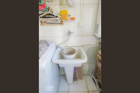 Apartamento para alugar com 75m², 3 quartos e 1 vagaÁrea de serviço 