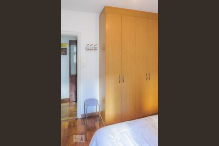 Quarto 2 de apartamento para alugar com 3 quartos, 75m² em Ibirapuera, São Paulo
