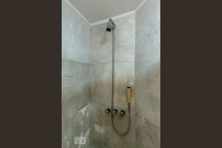 Apartamento à venda com 420m², 4 quartos e 4 vagas Apartamento à venda com 420m², 4 quartos e 4 vagasBanheiro da Suíte 2