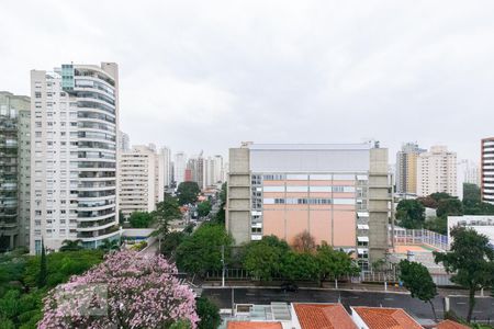 Apartamento à venda com 420m², 4 quartos e 4 vagas Apartamento à venda com 420m², 4 quartos e 4 vagasVista da Sala 3
