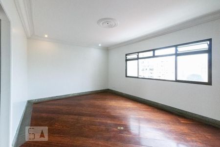 Apartamento à venda com 420m², 4 quartos e 4 vagas Apartamento à venda com 420m², 4 quartos e 4 vagasSala 3