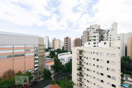 Apartamento à venda com 420m², 4 quartos e 4 vagas Apartamento à venda com 420m², 4 quartos e 4 vagasVista do Quarto de Serviço 1