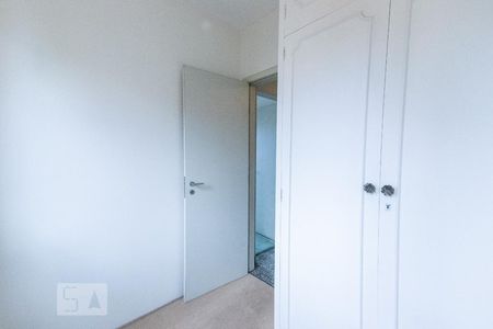 Apartamento à venda com 420m², 4 quartos e 4 vagas Apartamento à venda com 420m², 4 quartos e 4 vagasQuarto de Serviço 2