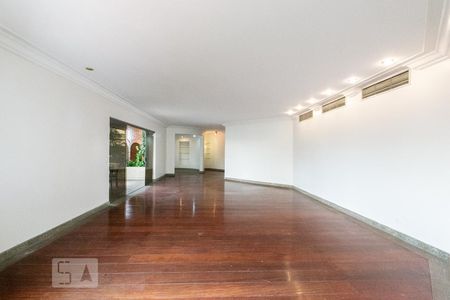 Sala 1 de apartamento para alugar com 4 quartos, 420m² em Moema, São Paulo