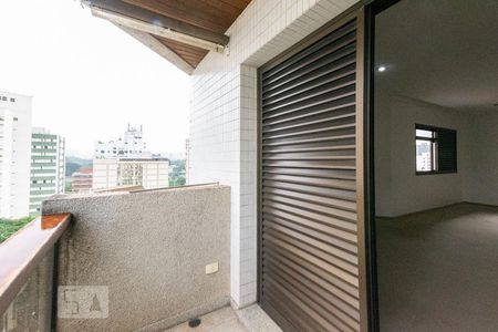 Apartamento à venda com 420m², 4 quartos e 4 vagas Apartamento à venda com 420m², 4 quartos e 4 vagasVaranda Suíte 1