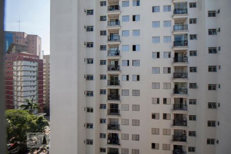Vista Quarto 1 de apartamento para alugar com 3 quartos, 105m² em Bela Vista, São Paulo