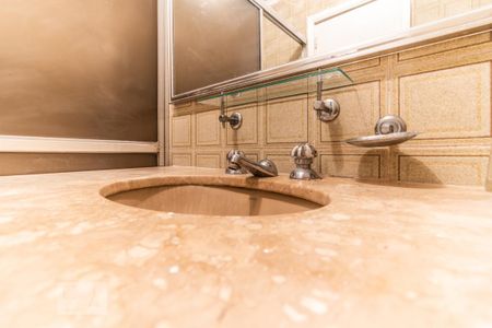 Apartamento à venda com 67m², 2 quartos e 1 vagaBanheiro - Detalhe