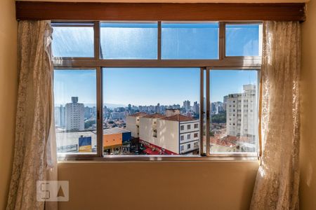 Apartamento à venda com 67m², 2 quartos e 1 vagaSala - Janela