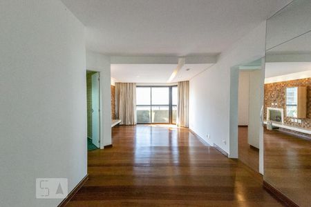 Sala de apartamento à venda com 3 quartos, 123m² em Moema, São Paulo