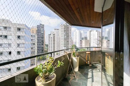 Varanda da Sala de apartamento à venda com 3 quartos, 123m² em Moema, São Paulo