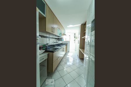 Apartamento à venda com 93m², 3 quartos e 1 vagaCozinha e Área de Serviço