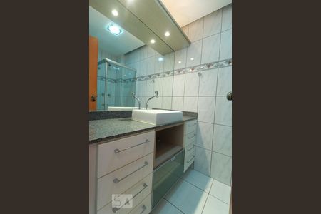 Apartamento à venda com 93m², 3 quartos e 1 vagaBanheiro Social