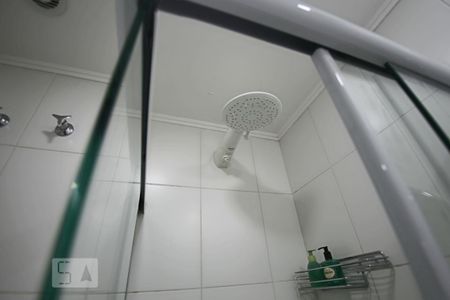 Banheiro de kitnet/studio para alugar com 1 quarto, 28m² em Bela Vista, São Paulo