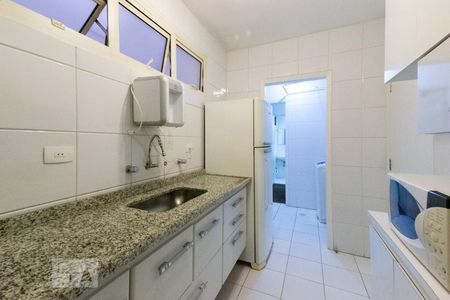 Apartamento à venda com 72m², 2 quartos e 1 vaga Apartamento à venda com 72m², 2 quartos e 1 vagaCozinha