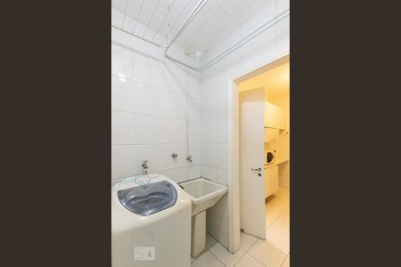 Apartamento à venda com 72m², 2 quartos e 1 vaga Apartamento à venda com 72m², 2 quartos e 1 vagaÁrea de Serviço