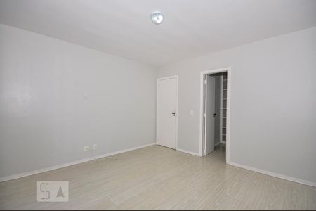 Casa de condomínio à venda com 480m², 5 quartos e 2 vagasQuarto 2