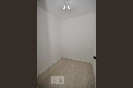Casa de condomínio à venda com 480m², 5 quartos e 2 vagasCloset Quarto 3