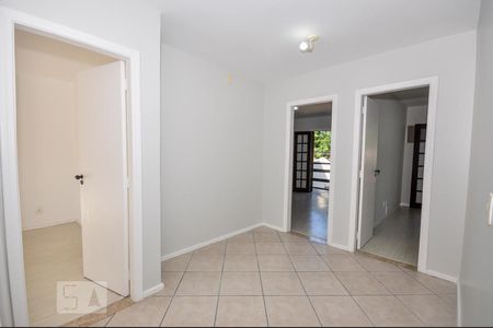 Casa de condomínio à venda com 480m², 5 quartos e 2 vagasCorredor - 2o Andar