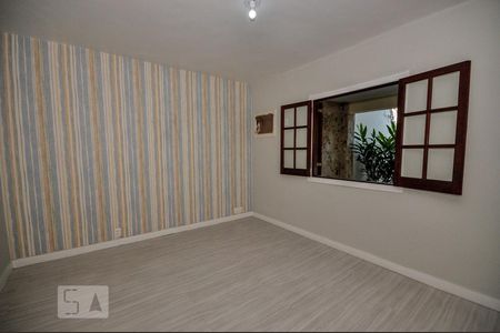 Casa de condomínio à venda com 480m², 5 quartos e 2 vagasQuarto 1