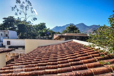Casa de condomínio à venda com 480m², 5 quartos e 2 vagasVista Quarto 4