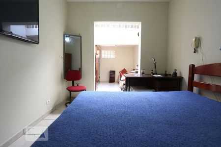 quarto 01 de casa para alugar com 2 quartos, 120m² em Butantã, São Paulo