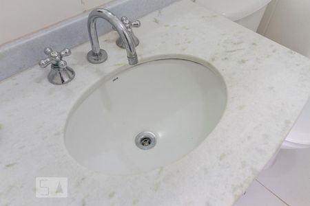 Apartamento à venda com 68m², 3 quartos e 1 vagaPia do Banheiro Suíte 