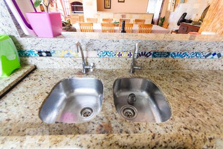 Casa para alugar com 200m², 3 quartos e 3 vagasCozinha