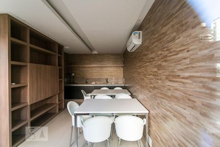 Apartamento para alugar com 45m², 1 quarto e 1 vaga Apartamento para alugar com 45m², 1 quarto e 1 vagaAtelie