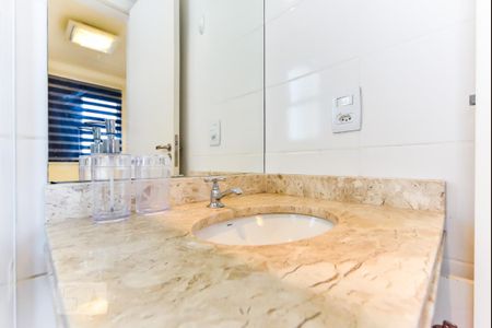 Apartamento para alugar com 60m², 3 quartos e 1 vaga Apartamento para alugar com 60m², 3 quartos e 1 vagaBanheiro da Suíte