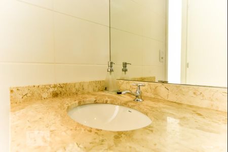 Apartamento para alugar com 60m², 3 quartos e 1 vaga Apartamento para alugar com 60m², 3 quartos e 1 vagaBanheiro Social